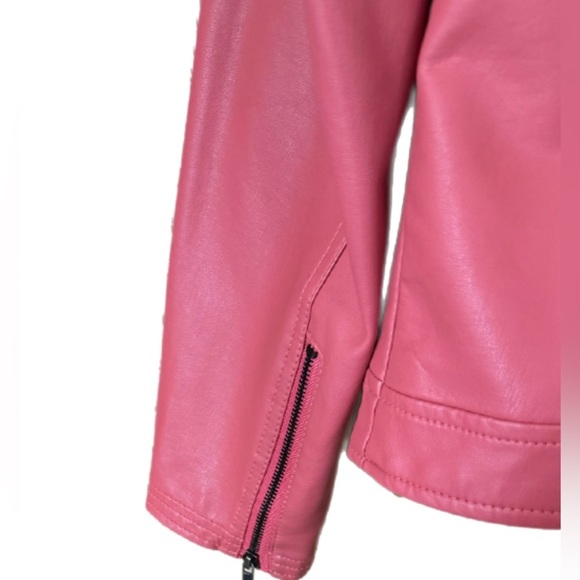 Fox & Ali Faux Leather Jacket. Salmon Color. Large - Picture 4 of 10